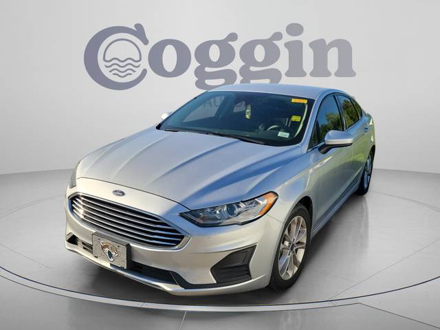 2019 Ford Fusion SE FWD photo