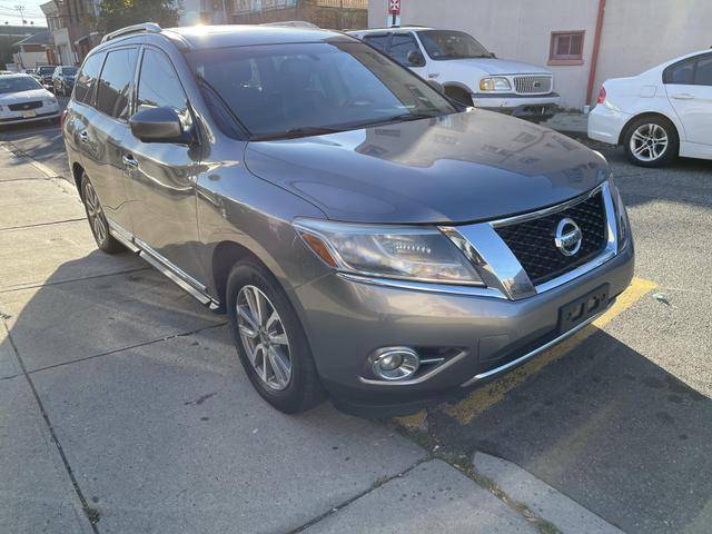 2015 Nissan Pathfinder SL 4WD photo