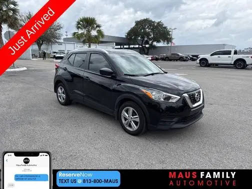 2019 Nissan Kicks S FWD photo