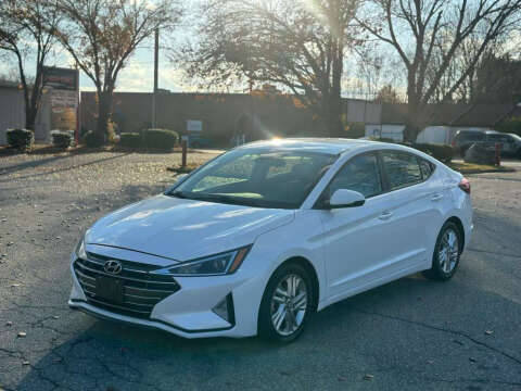 2019 Hyundai Elantra SEL FWD photo