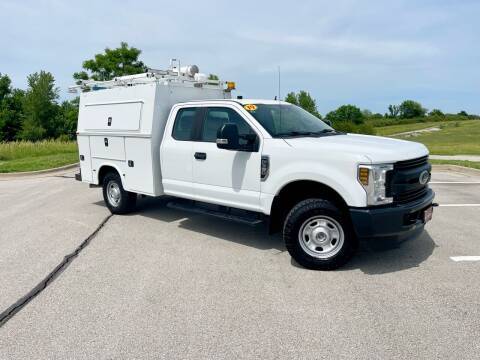 2019 Ford F-350 Super Duty XL 4WD photo