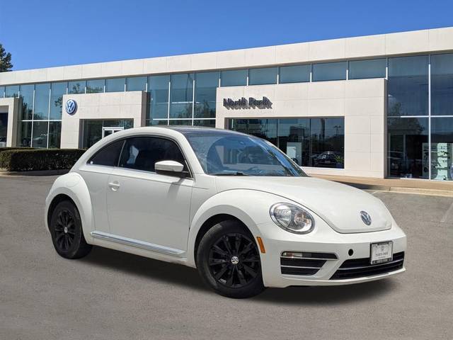 2019 Volkswagen Beetle SE FWD photo