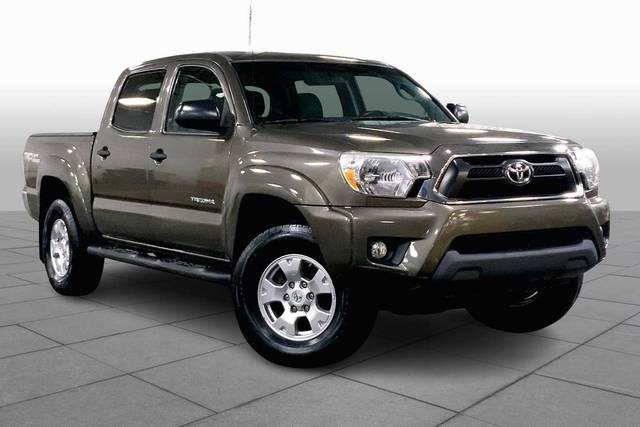 2015 Toyota Tacoma  4WD photo