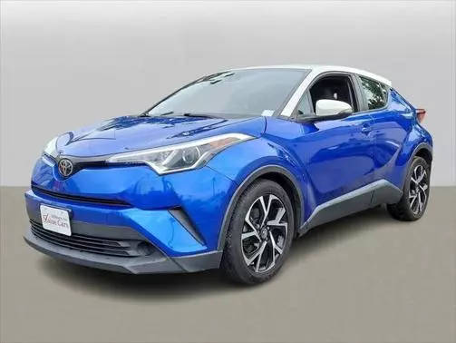 2019 Toyota C-HR XLE FWD photo