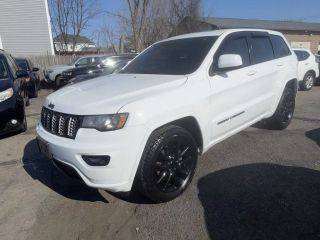 2019 Jeep Grand Cherokee Altitude 4WD photo