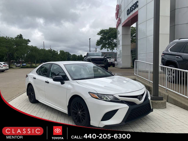 2019 Toyota Camry SE FWD photo