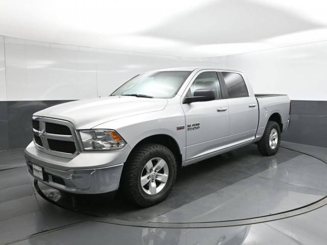 2018 Ram 1500 SLT 4WD photo