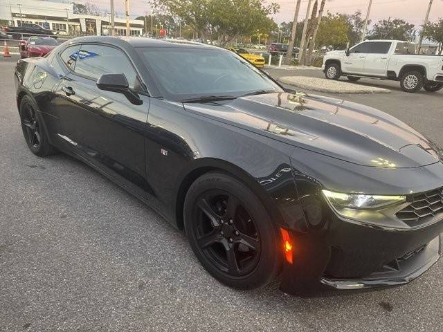 2019 Chevrolet Camaro 1LT RWD photo