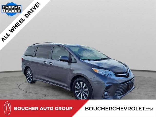 2019 Toyota Sienna XLE AWD photo