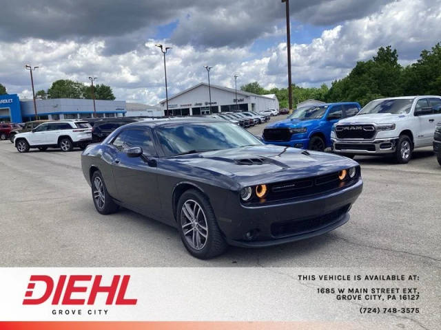 2019 Dodge Challenger SXT AWD photo