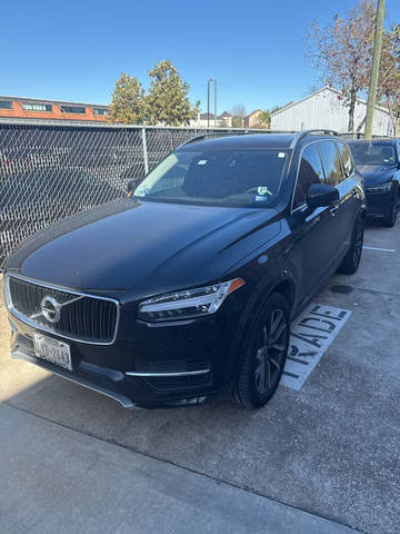 2019 Volvo XC90 Momentum AWD photo