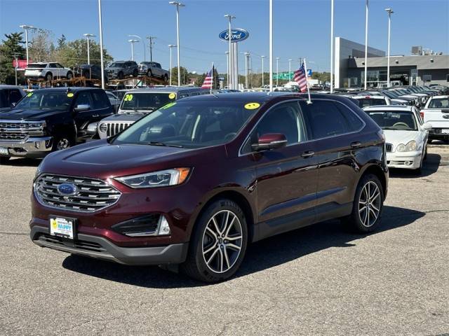 2019 Ford Edge Titanium AWD photo