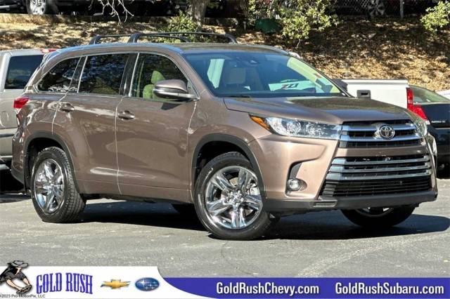 2019 Toyota Highlander Limited Platinum AWD photo