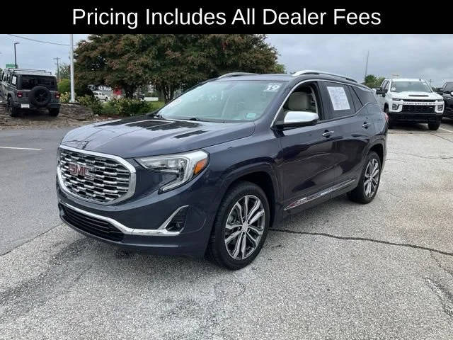 2019 GMC Terrain Denali AWD photo