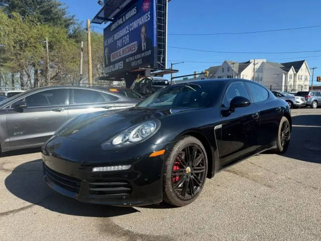 2016 Porsche Panamera 4 Edition AWD photo