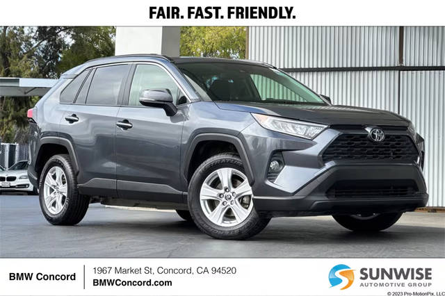 2019 Toyota RAV4 XLE AWD photo