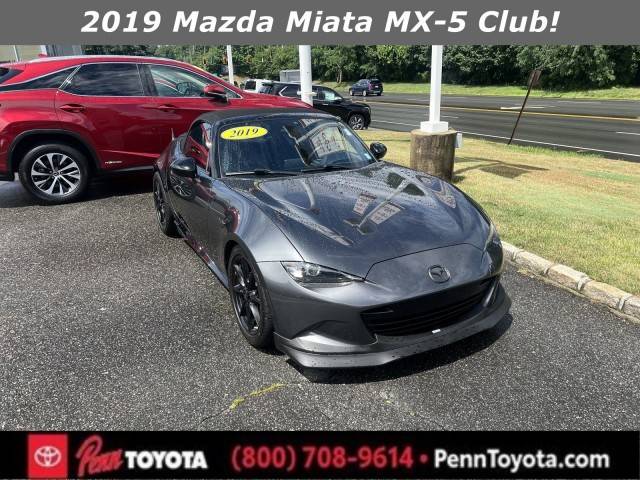 2019 Mazda MX-5 Miata Club RWD photo