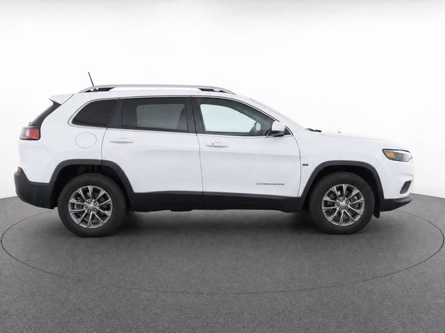 2019 Jeep Cherokee Latitude Plus 4WD photo