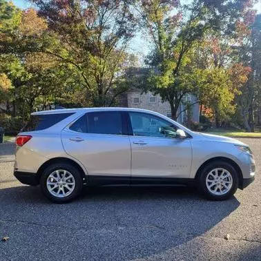 2019 Chevrolet Equinox LT FWD photo