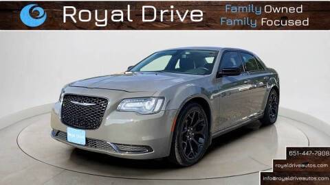 2019 Chrysler 300 Touring RWD photo