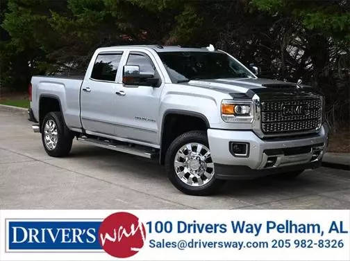 2019 GMC Sierra 2500HD Denali 4WD photo