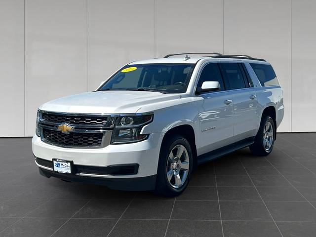 2019 Chevrolet Suburban LT 4WD photo