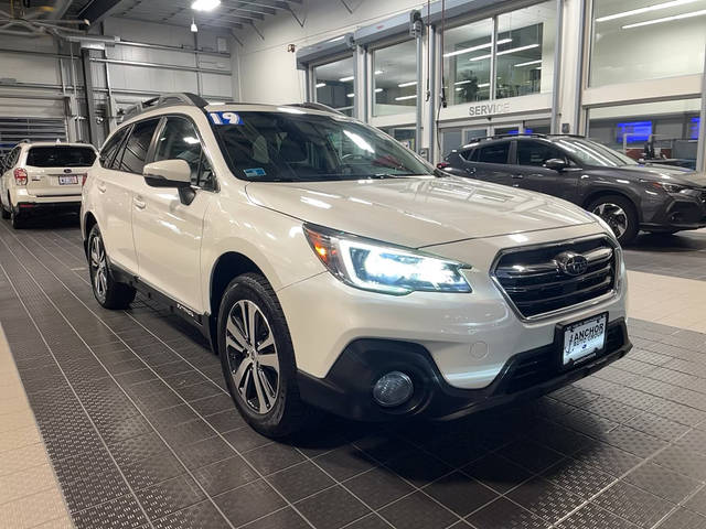 2019 Subaru Outback Limited AWD photo