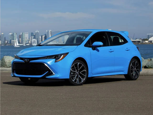 2019 Toyota Corolla XSE FWD photo
