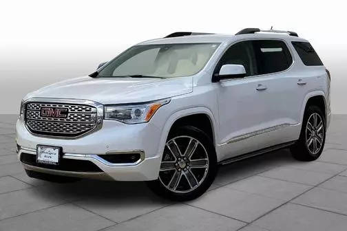 2019 GMC Acadia Denali FWD photo