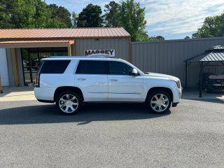 2019 Cadillac Escalade Premium Luxury 4WD photo