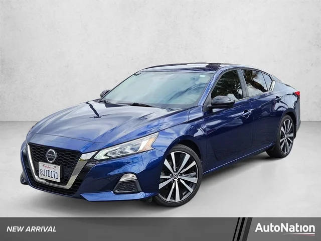 2019 Nissan Altima 2.5 SR FWD photo