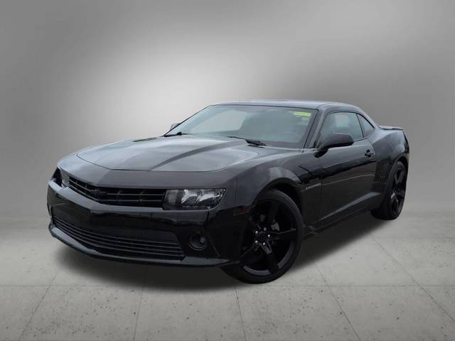 2015 Chevrolet Camaro LT RWD photo