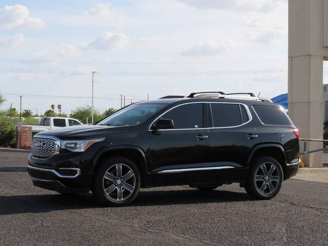 2019 GMC Acadia Denali FWD photo