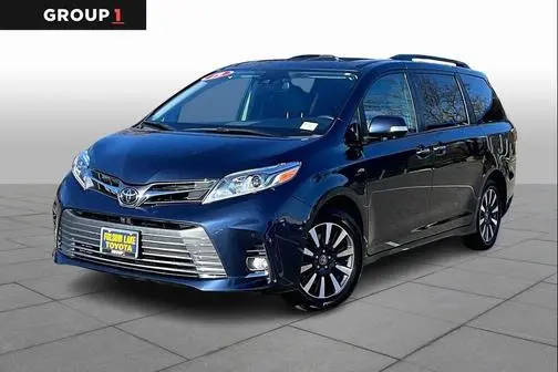 2019 Toyota Sienna Limited Premium AWD photo