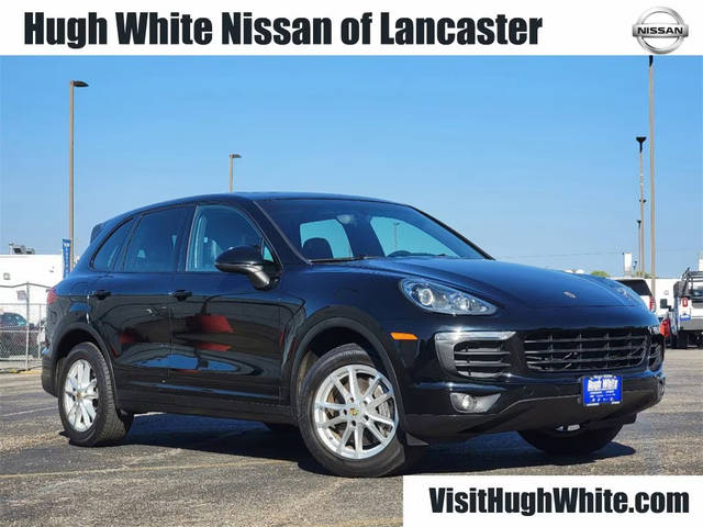 2016 Porsche Cayenne  AWD photo