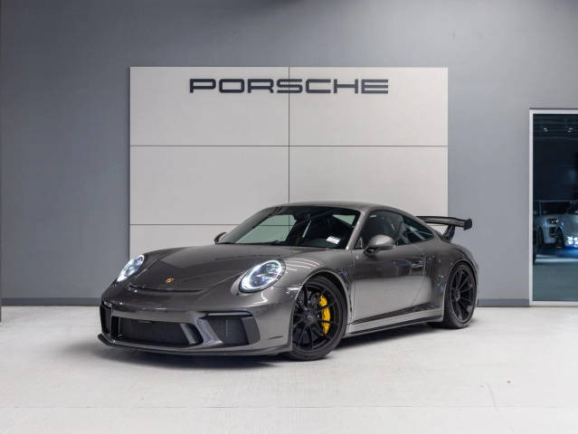 2018 Porsche 911 GT3 GT3 RWD photo