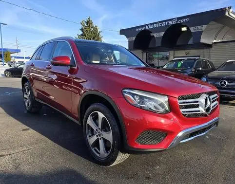 2018 Mercedes-Benz GLC-Class GLC 300 AWD photo