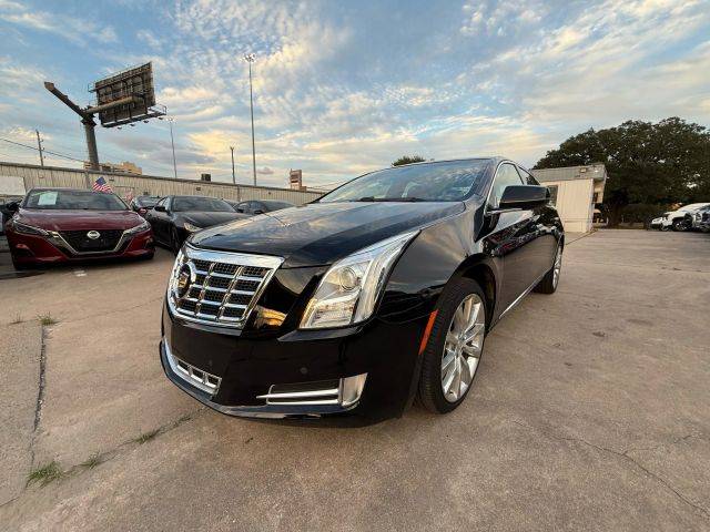 2017 Cadillac XTS Luxury FWD photo