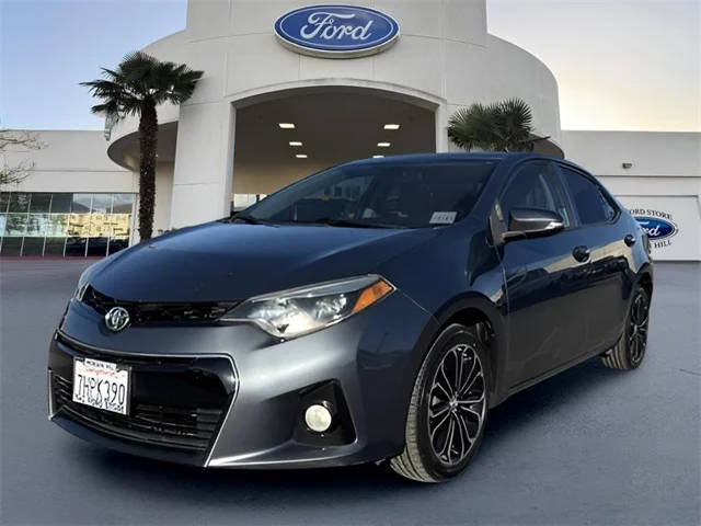 2015 Toyota Corolla S FWD photo
