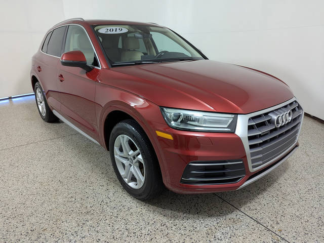 2019 Audi Q5 Premium AWD photo