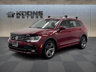 2019 Volkswagen Tiguan SEL R-Line AWD photo