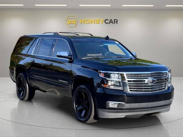 2019 Chevrolet Suburban Premier 4WD photo