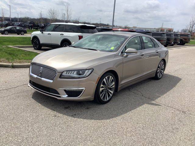 2019 Lincoln MKZ Hybrid Reserve II FWD photo