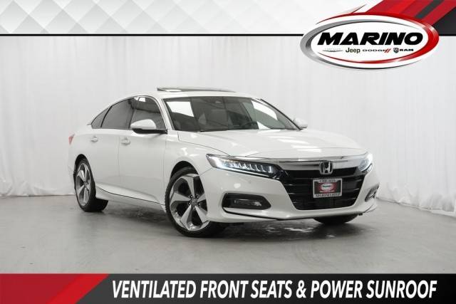 2019 Honda Accord Touring 2.0T FWD photo