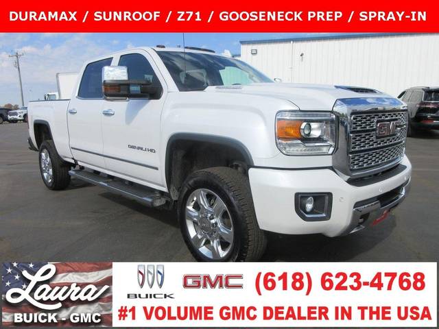 2019 GMC Sierra 2500HD Denali 4WD photo