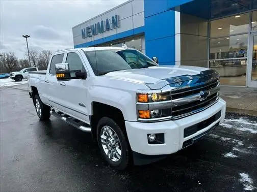 2019 Chevrolet Silverado 2500HD High Country 4WD photo