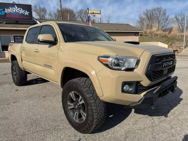 2018 Toyota Tacoma TRD Sport 4WD photo