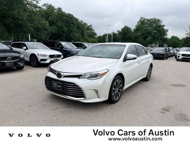 2018 Toyota Avalon XLE Premium FWD photo