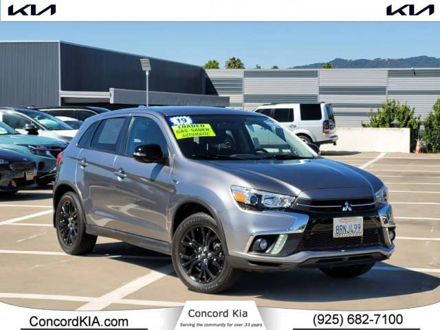 2019 Mitsubishi Outlander Sport LE 2.0 FWD photo