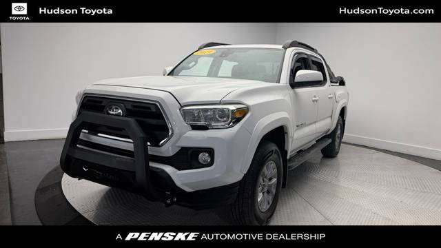 2019 Toyota Tacoma SR5 4WD photo